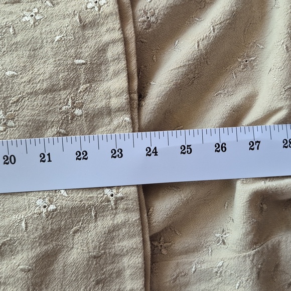 Beige Cotton USA Set with Embroidery Details. - Picture 8 of 13